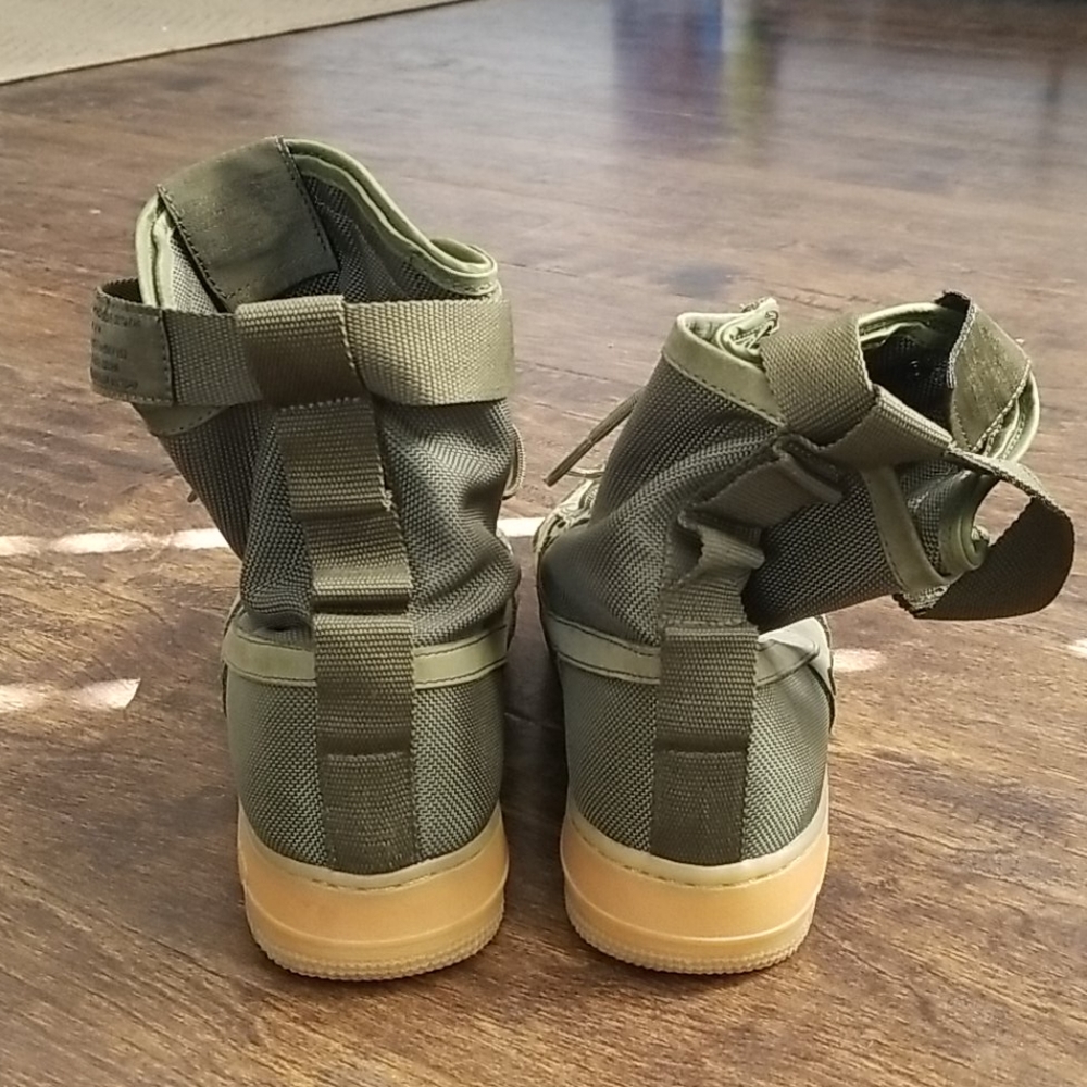 Nike SF Air Force 1 Faded Olive - Picture 3 of 4